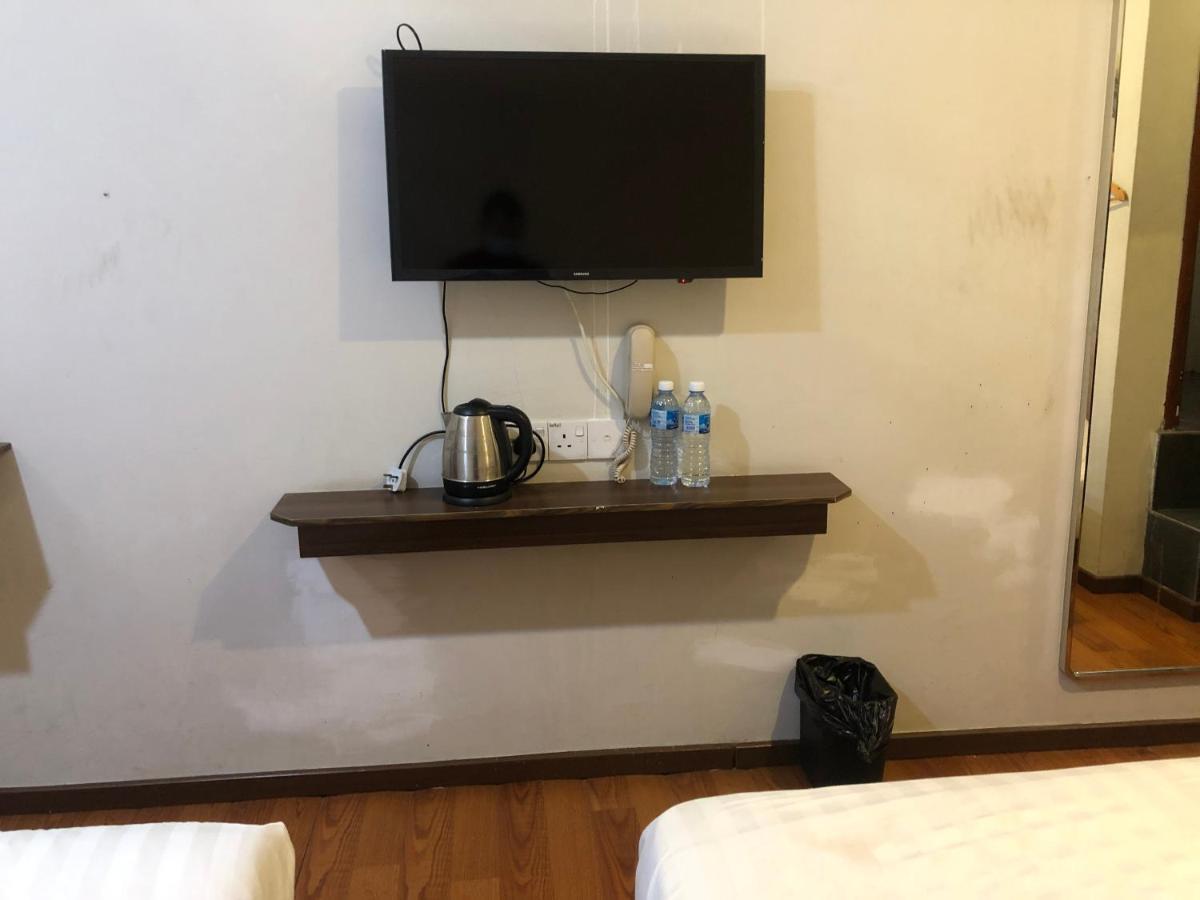 Super Oyo 90668 Joy Inn Miri Extérieur photo